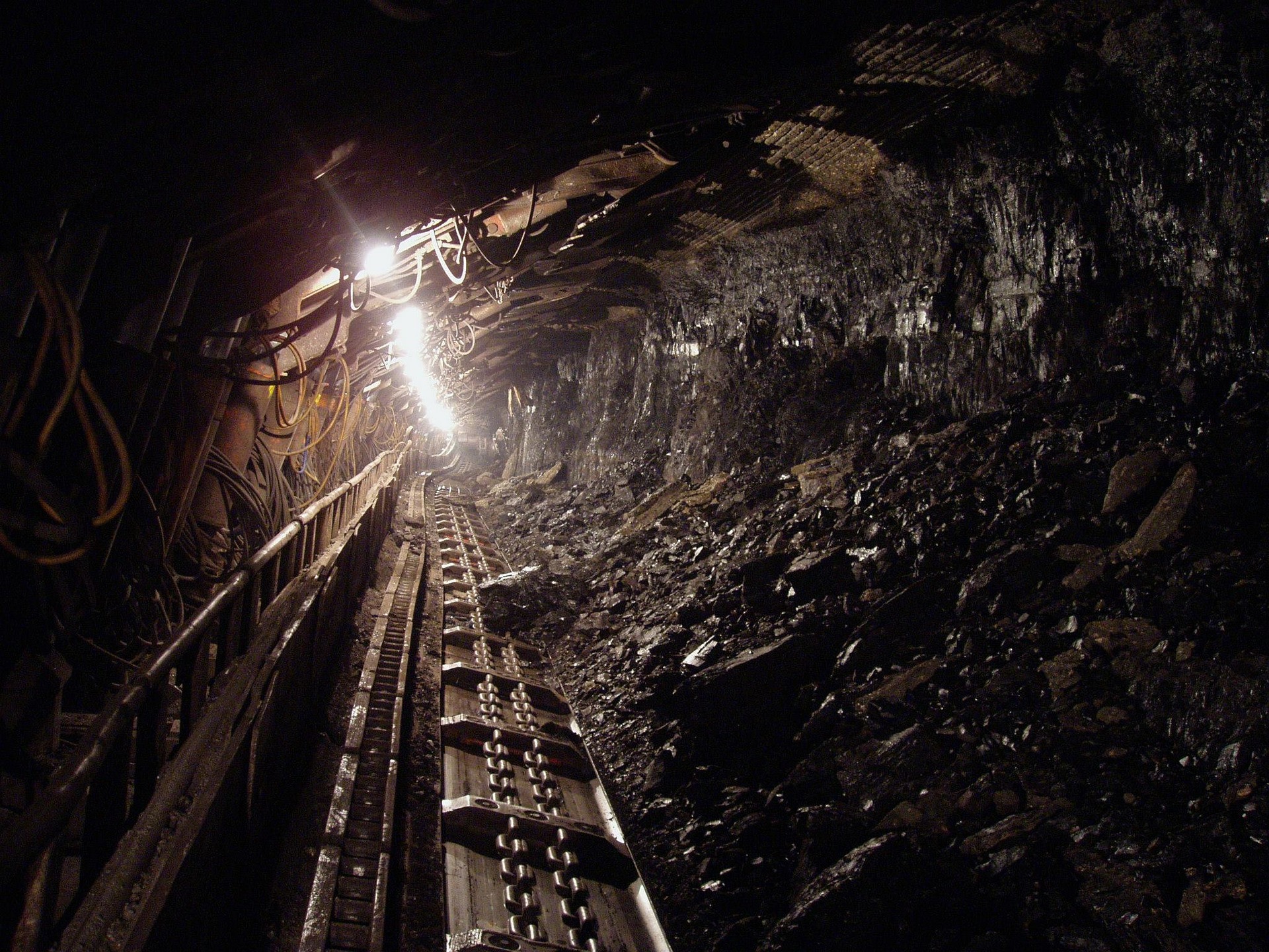 Coal mine, public domain