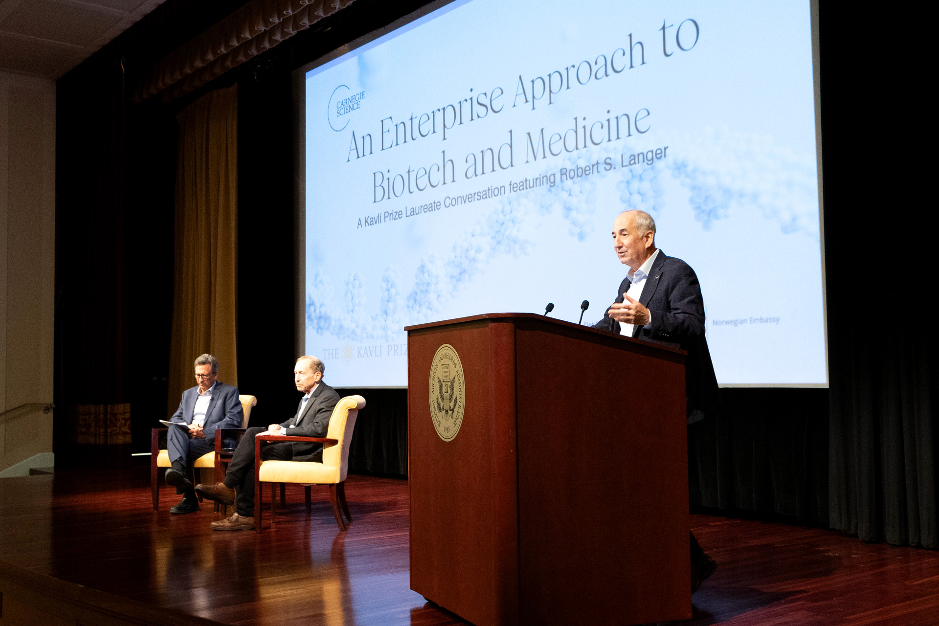 Carnegie Science President Eric Isaacs introduces the speaker