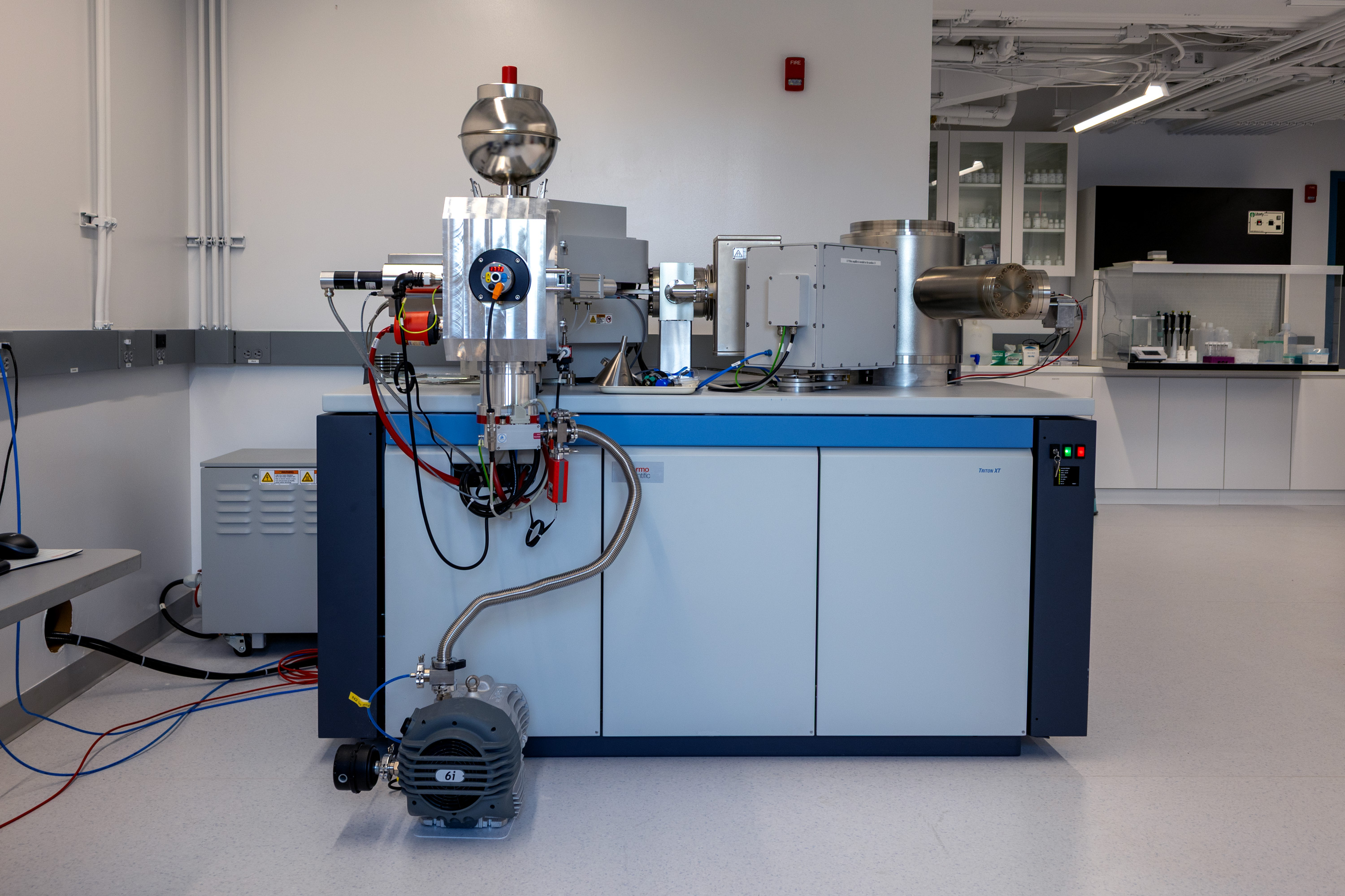 Thermal Ionization Mass Spectrometer (TIMS)