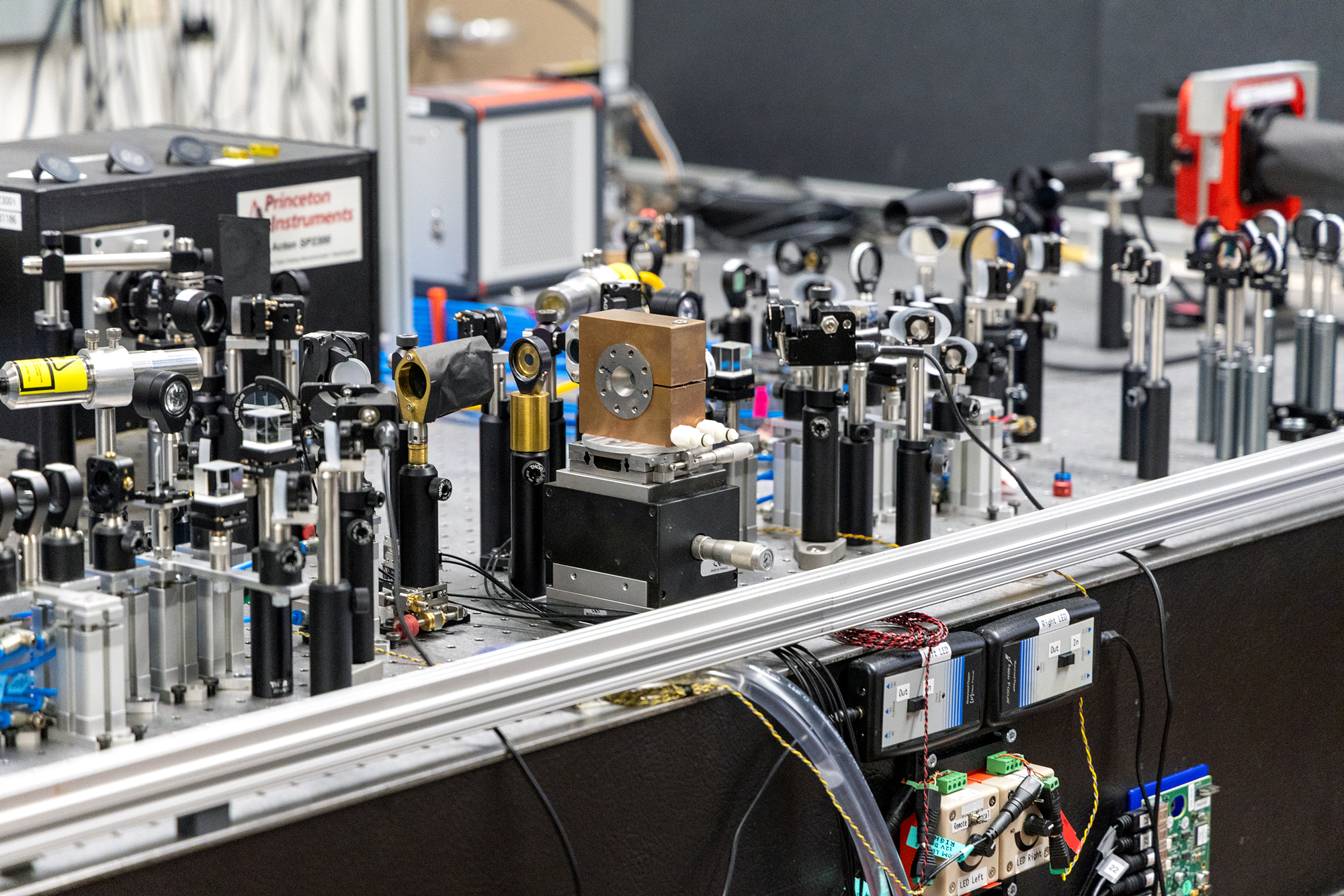 Laser-heated diamond anvil cell setup