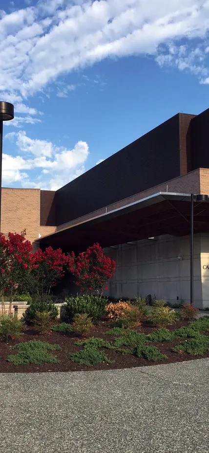 Entrance of the Singer Building in Baltimore. 
