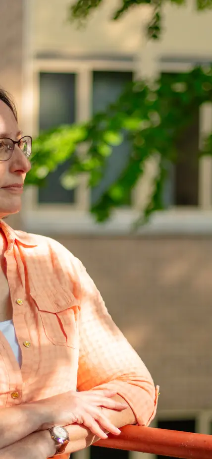 Weinberger Looks to Distance