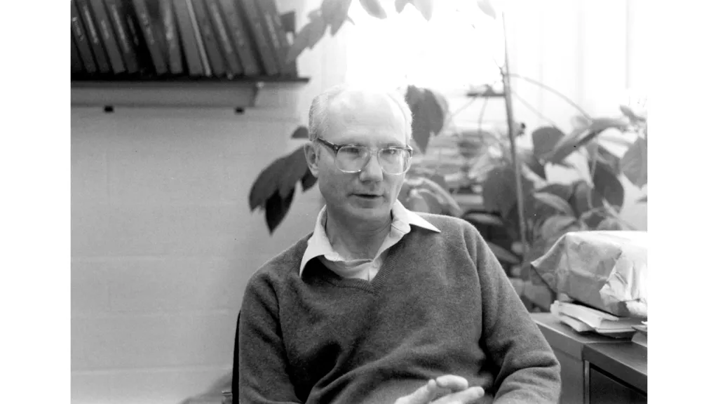 Gall in his office at Carnegie Science, 1985