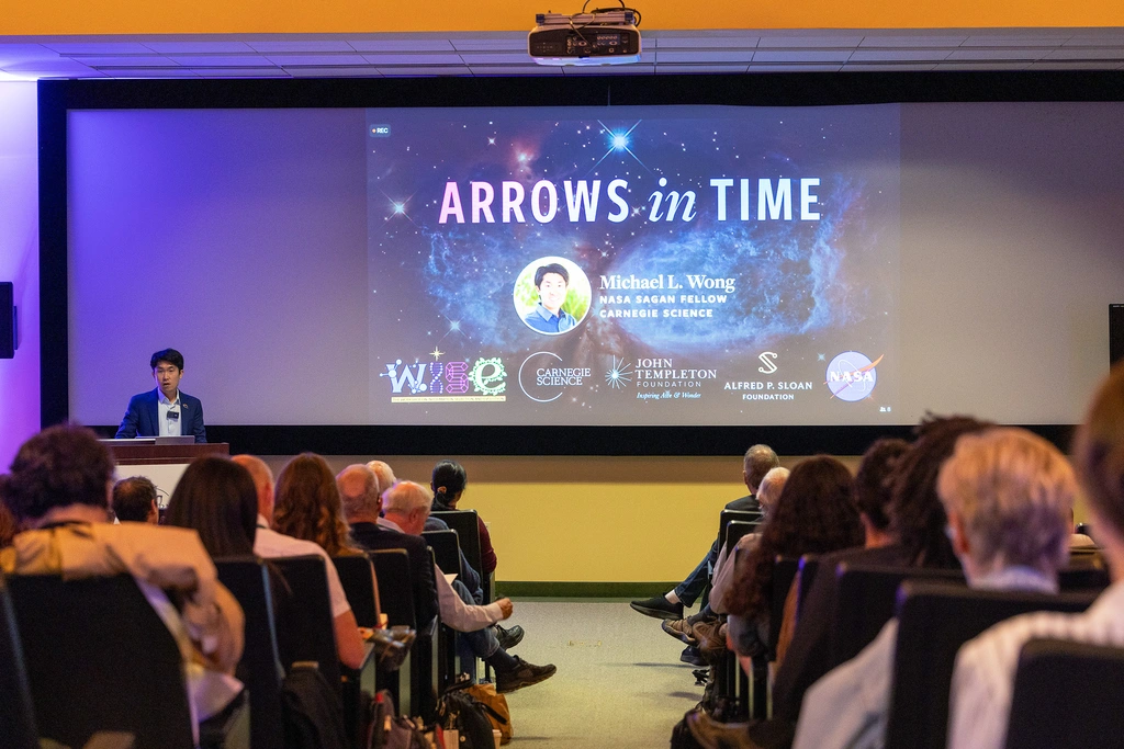 Mike Wong Presents Arrows in Time