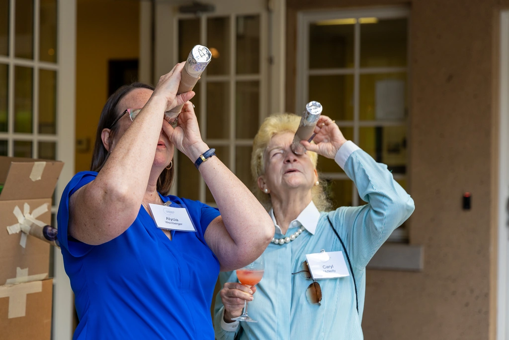 Make a spectrometer with an astronomer and experience light in a whole new way.