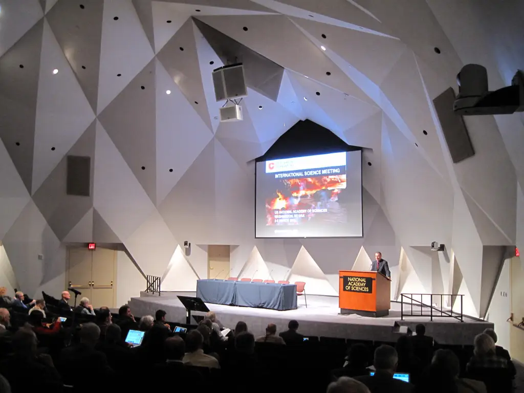 Bob Hazen presents at the National Academy of Sciences' Kavli Auditorium for the final meeting of the Deep Carbon Observatory research network.
