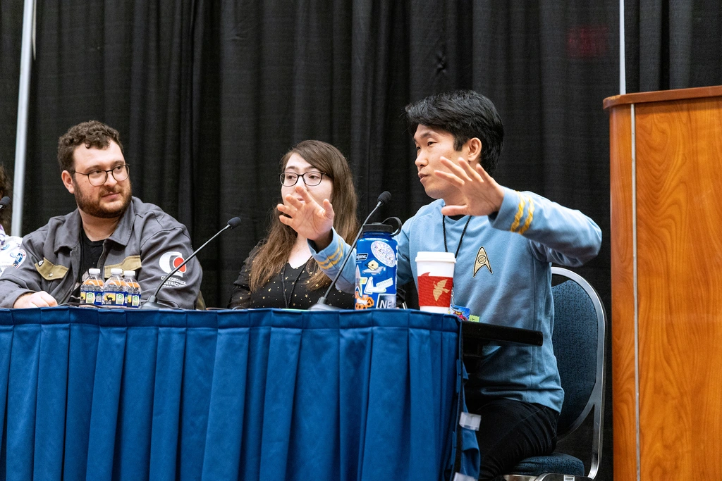 Mike Wong is part of a Carnegie panel on fictional exoplanets during the 2025 D.C. Awesome Con. 