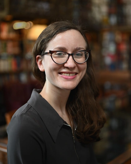 Stella Ocker Portrait