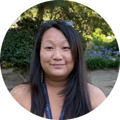 Bonnie Chi Headshot