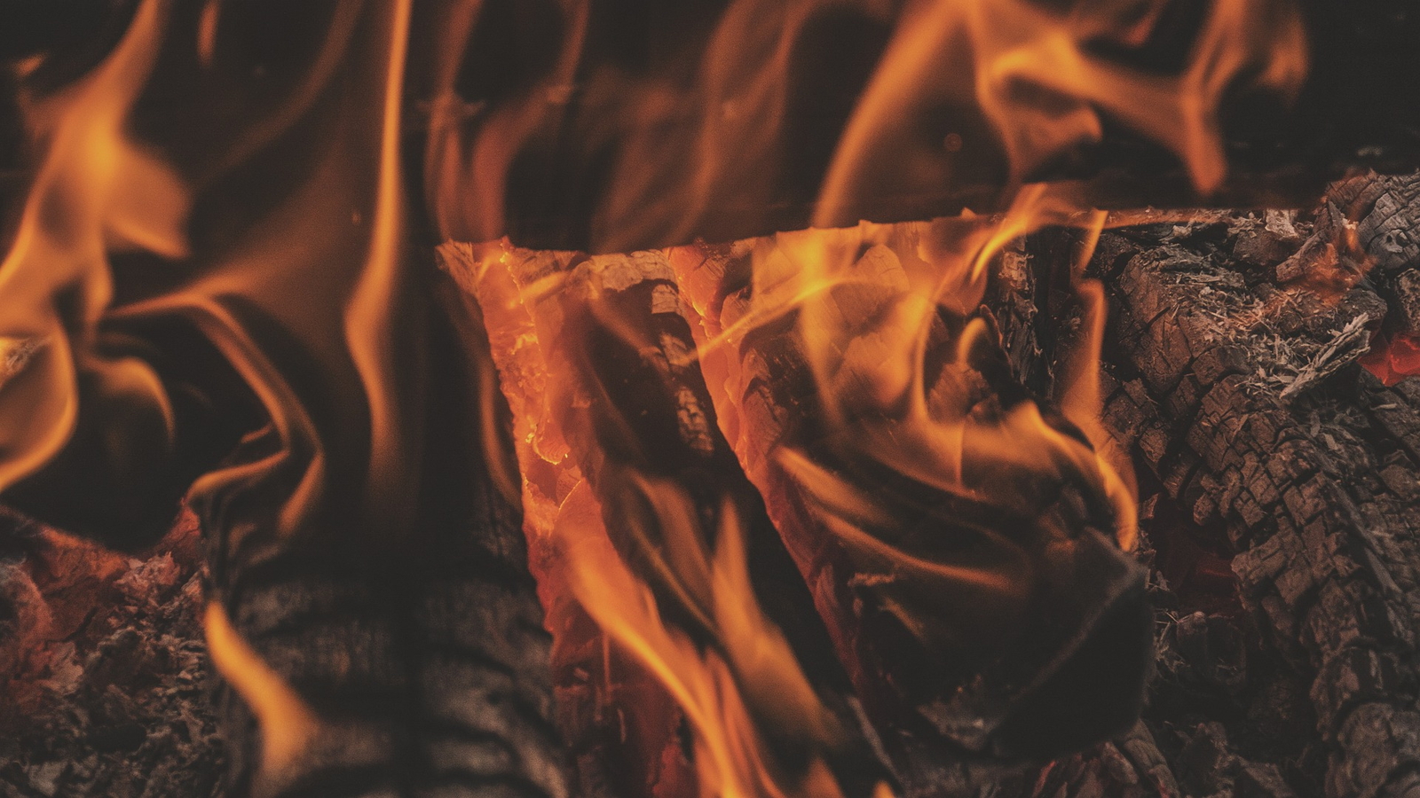 fire-5306104_1920.jpg