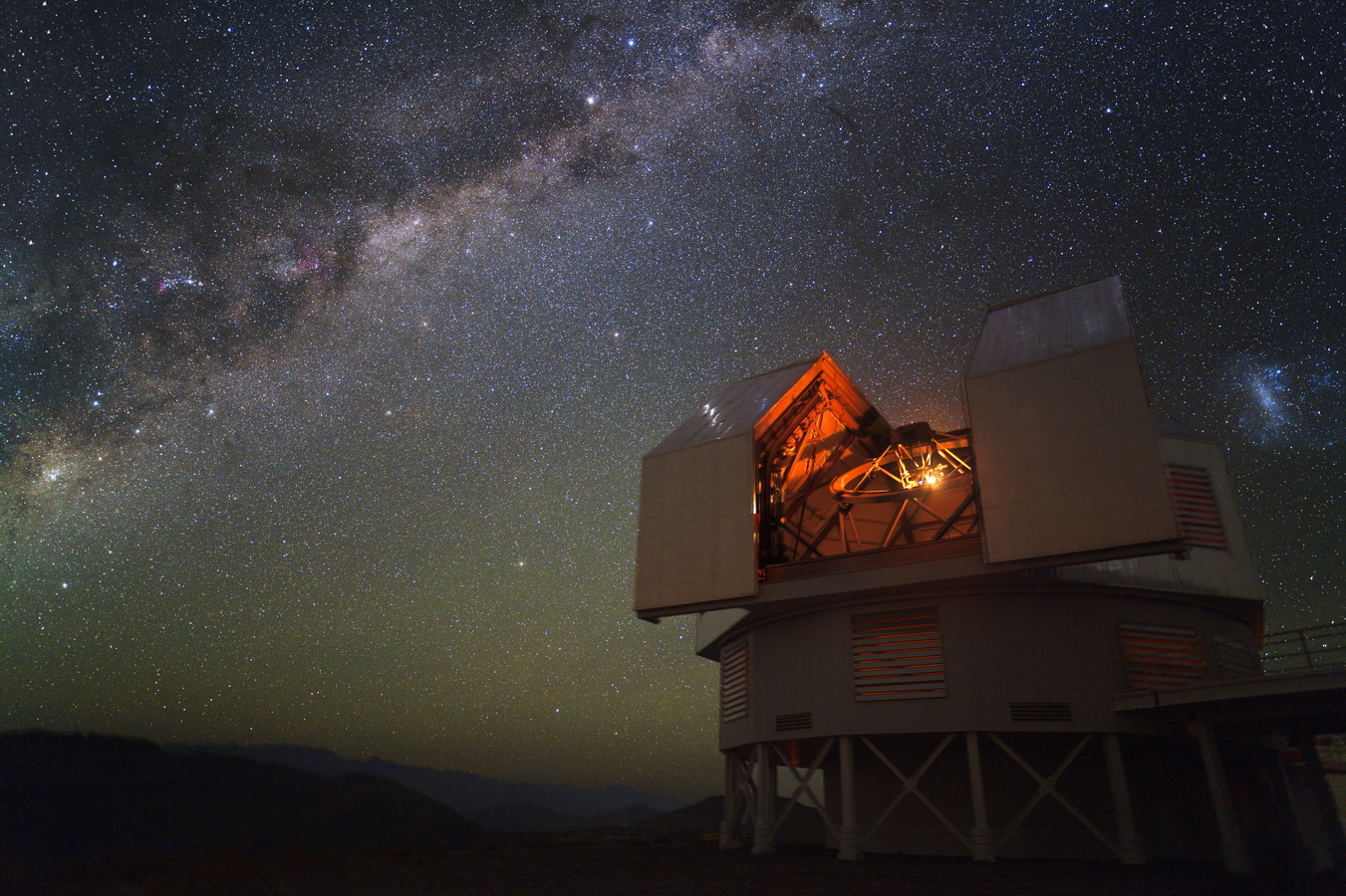 Magellan Baade Telescope at Night