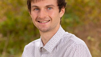 Josh Derrick headshot 2021