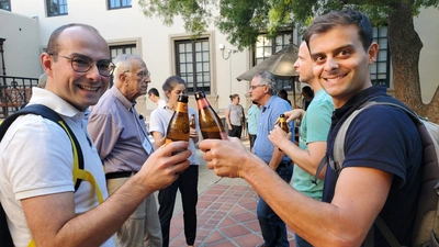A social hour during the inaugural BSE retreat on the Caltech campus. 