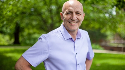 Mike Walter Portrait