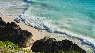 Coastal waterway photo by Dan Gold via Unslpash