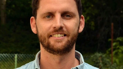 Oliver Selmoni headshot