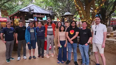 Carnegie Science volunteers have dinner in Dallas after the eclipse