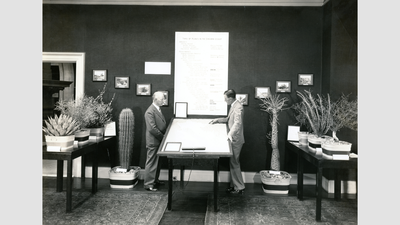 Forrest Shreve (right) explaining his exhibit Sonoran Desert plants at the annual Carnegie Science exhibition in Washington, DC