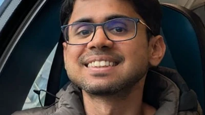 Anand Dwivedi Headshot