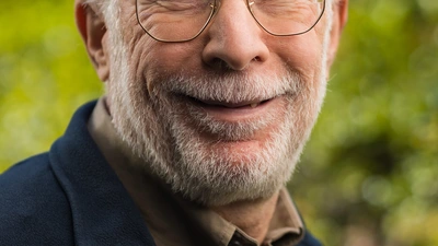 Steve Shectman Headshot