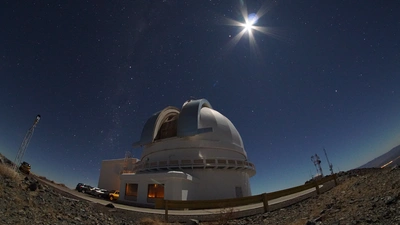 The Irénée du Pont telescope at Carnegie Science’s Las Campanas Observatory in Chile. 