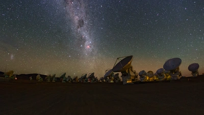 The Milky Way glitters above the ALMA array in this image taken from a time lapse sequence during the ESO Ultra HD Expedition.  Credit: ESO/B. Tafreshi (twanight.org)
