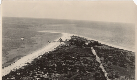 Aerial view of the marine biology laboratory at Dry Tortugas Island.