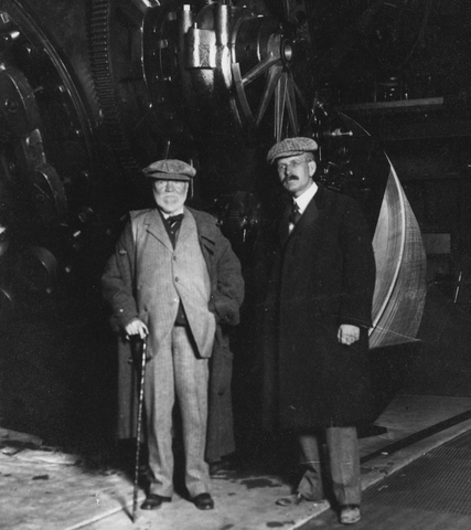 Andrew Carnegie and George Ellery Hale in front of the 60-inch telescope, Mount Wilson Observatory.