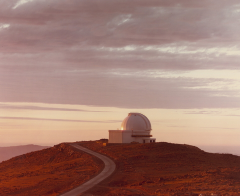 Du Pont Telescope.