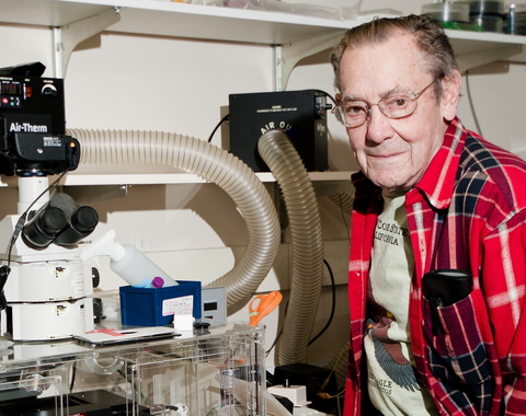 Winslow Briggs in the lab