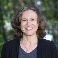 Headshot of Anna Michalak