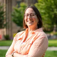 Weinberger Portrait on Campus