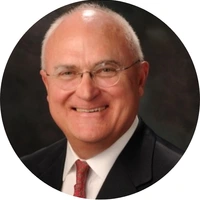 Tom Korzenecki Board Portrait 2025