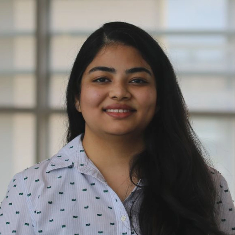Aditi Raju Headshot