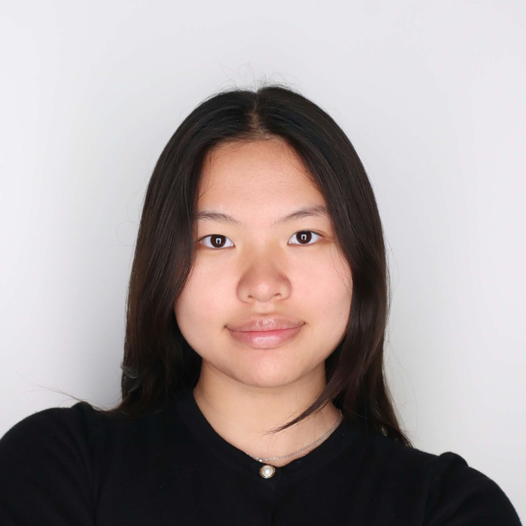 Connie Gov headshot