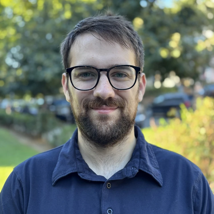 Dylan Seal Headshot