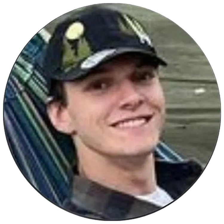 Kelton Smith headshot circle