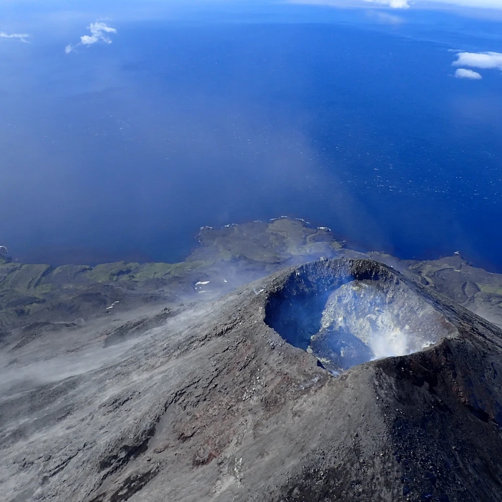 Discovering Alaska's Hidden "Supervolcano" | Carnegie Science