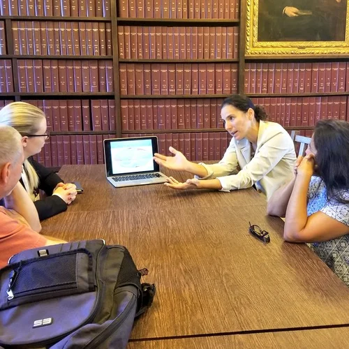 Scientists discuss big data in the Observatories library