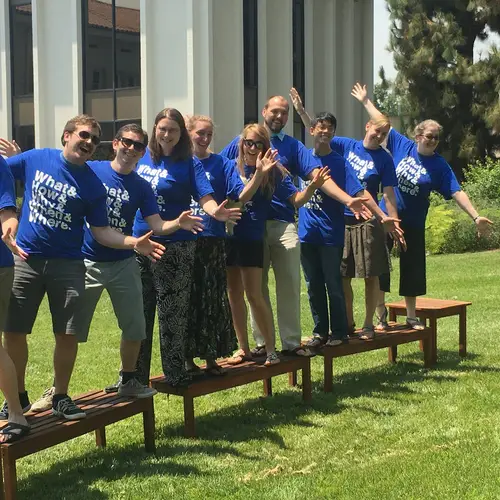 2017 Carnegie Observatories postdocs having fun in the back garden. 