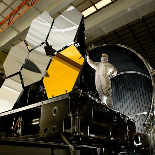 James Webb Space Telescope