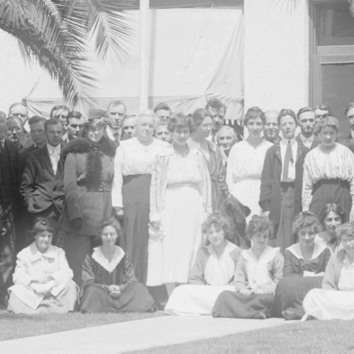 Mount Wilson staff 1917, including Louise Ware