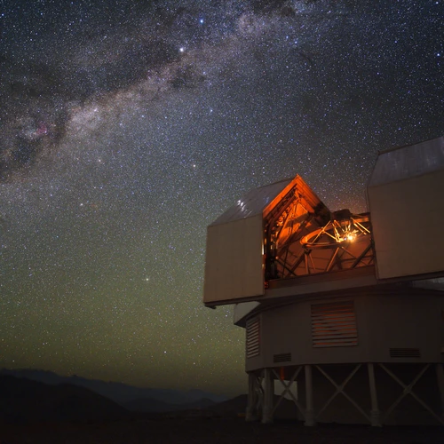 Magellan Baade Telescope at Night