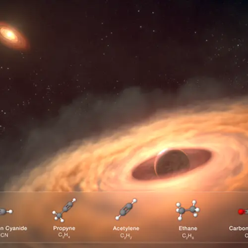 An artistic rendering of a dust and gas disk encircling the young exoplanet, CT Cha b, 625 light-years from Earth. Full image, annotation, and caption shown below. Credits: Illustration: NASA, ESA, CSA, STScI, Gabriele Cugno (University of Zürich, NCCR PlanetS), Sierra Grant (Carnegie Institution for Science), Joseph Olmsted (STScI), Leah Hustak (STScI)