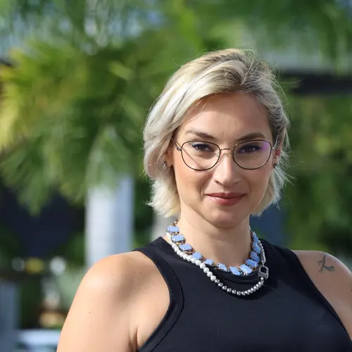 Mariana Bif headshot